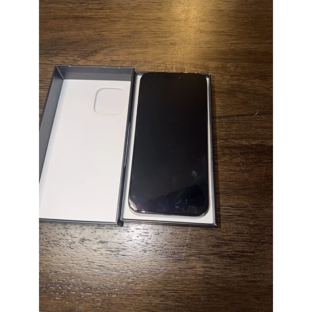 Apple iPhone 16 Pro Max 512GB Graphite Black Unlocked Old Box Cellphone Used